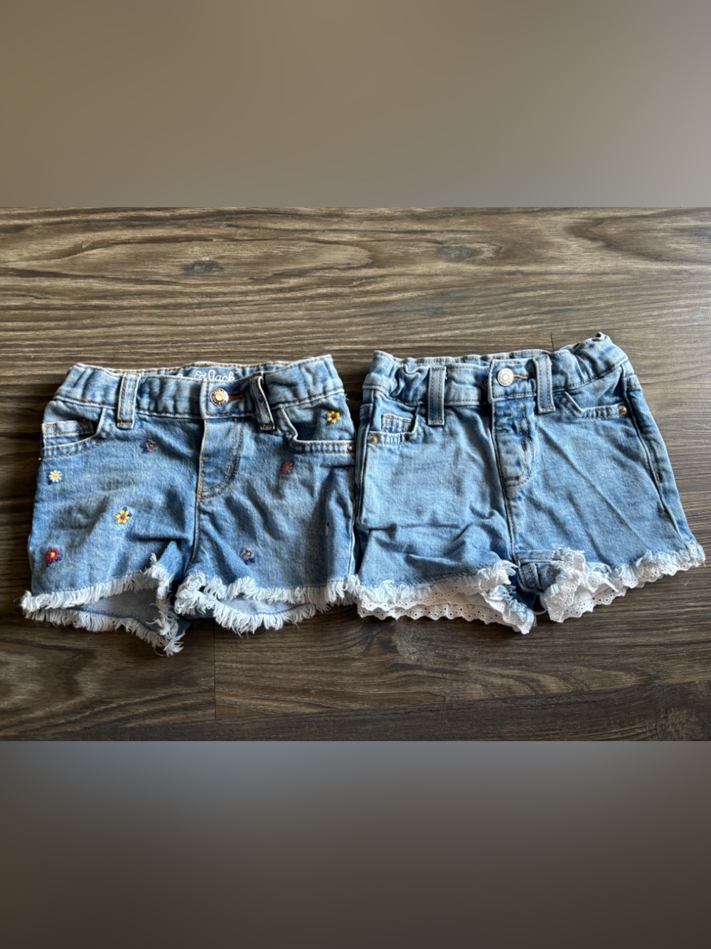 Cat & Jack Light Wash Denim Shorts- size 18M